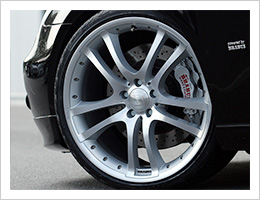 ＢＲＡＢＵＳハイパフォーマンスブレーキシステム取り付け